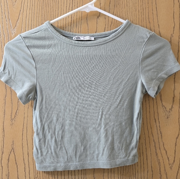 Zara Cropped Sage Green Tee sz S - Picture 1 of 4